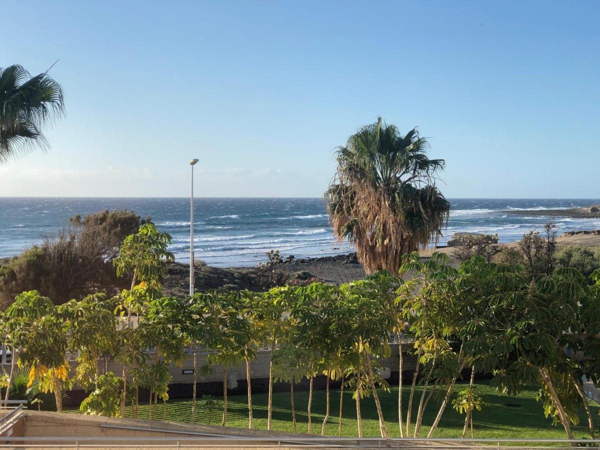 Los Martines Beachfront Ocean View El Medano  Exterior photo
